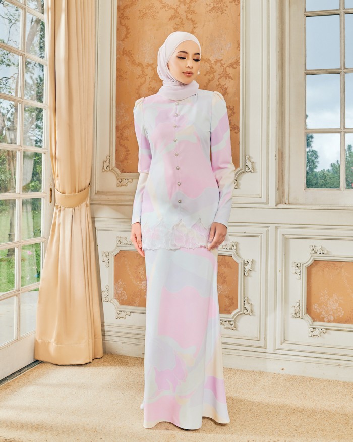 SADIKA KURUNG - LILAC BLUE