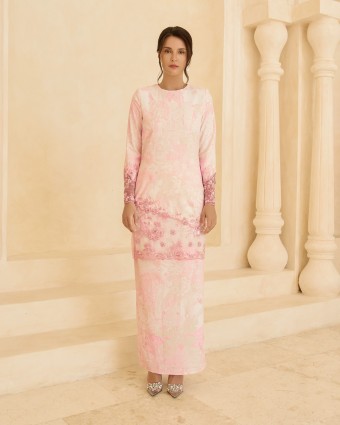 LAURA KURUNG - ROMANCE PINK