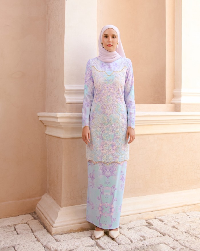 JANICE KURUNG - BLUE LAVENDER