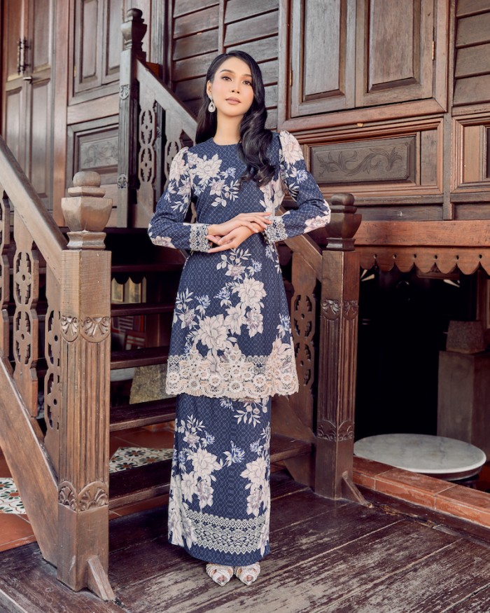 CELINA LACE KURUNG - NAVY