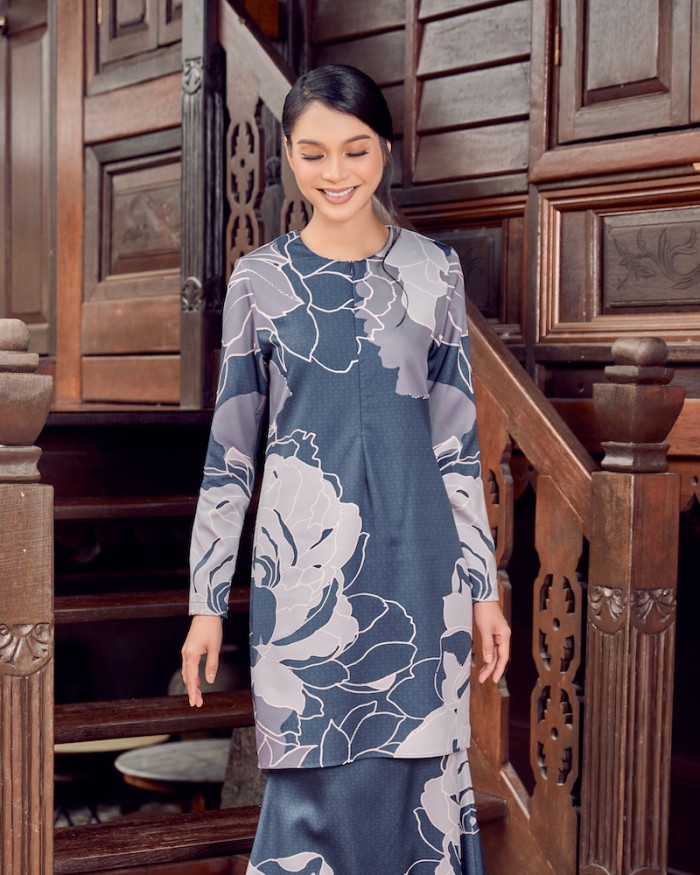 DINANG CRYSTAL KURUNG - NAVY