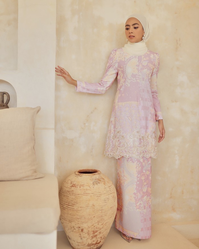 ALYSIA LACE KURUNG - ROMANCE PINK