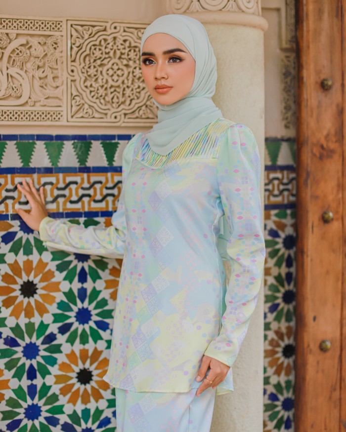 CLARISSA KURUNG  - BABY BLUE