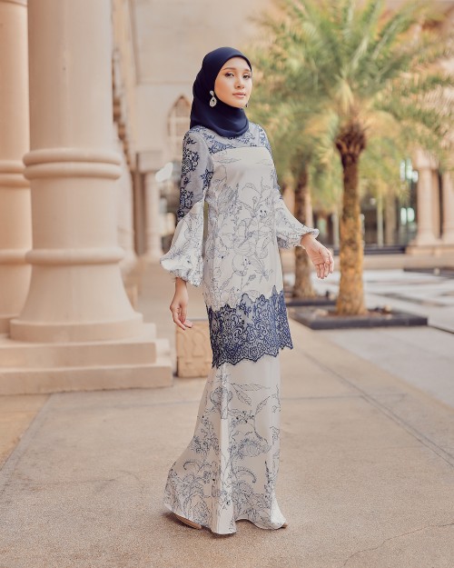 QESMENA LACE KURUNG - NAVY BLUE