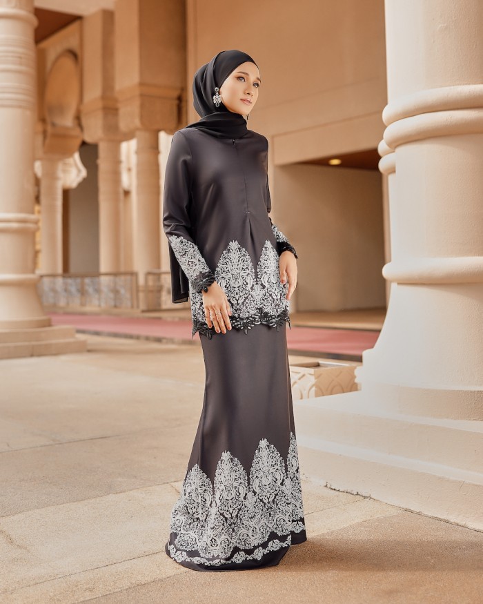 RITA LACE KURUNG - BLACK