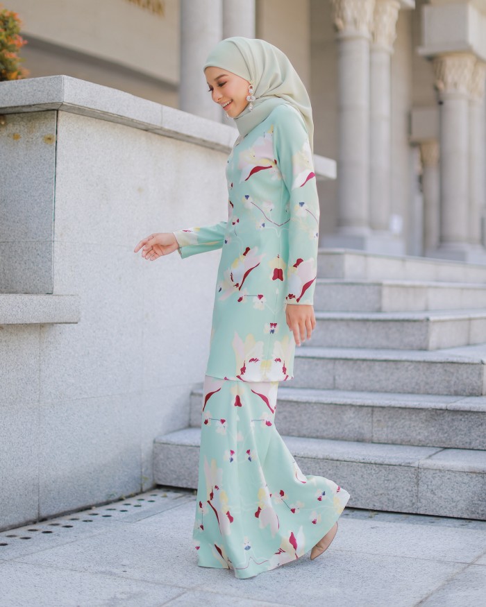 BETA KURUNG - DUSTY TURQUOISE