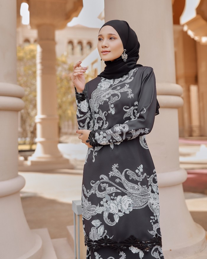 SAHSA LACE KURUNG - BLACK