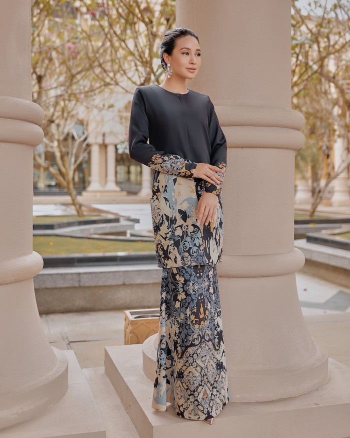 MISHRA KURUNG - DARK GREY