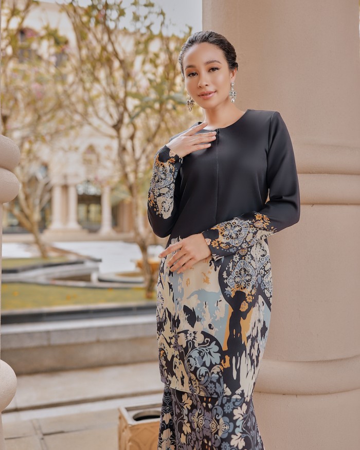 MISHRA KURUNG - DARK GREY