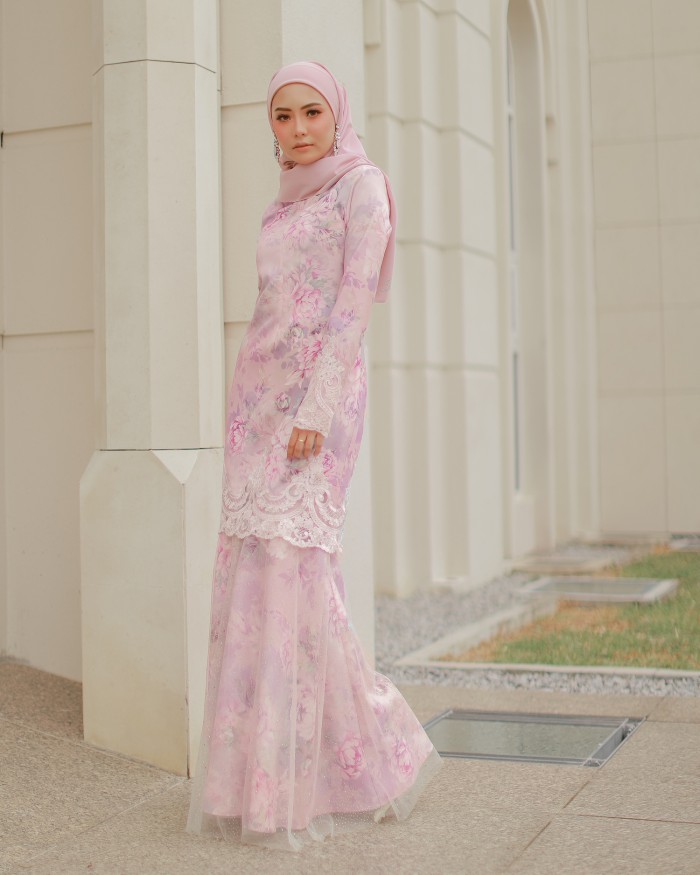 VICTORIA LACE KURUNG - MAUVE PINK