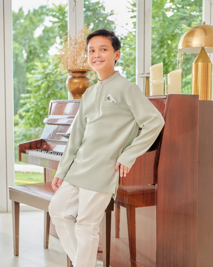 VIERRA KURTA (KID) - SAGE GREEN