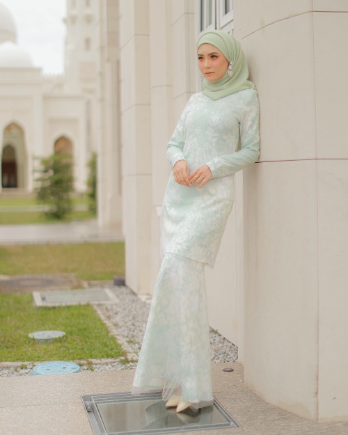 KRISTA CRYSTAL KURUNG - MINT