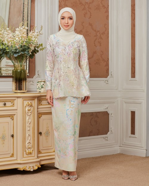 CELESTIA KURUNG - NUDE CREAM
