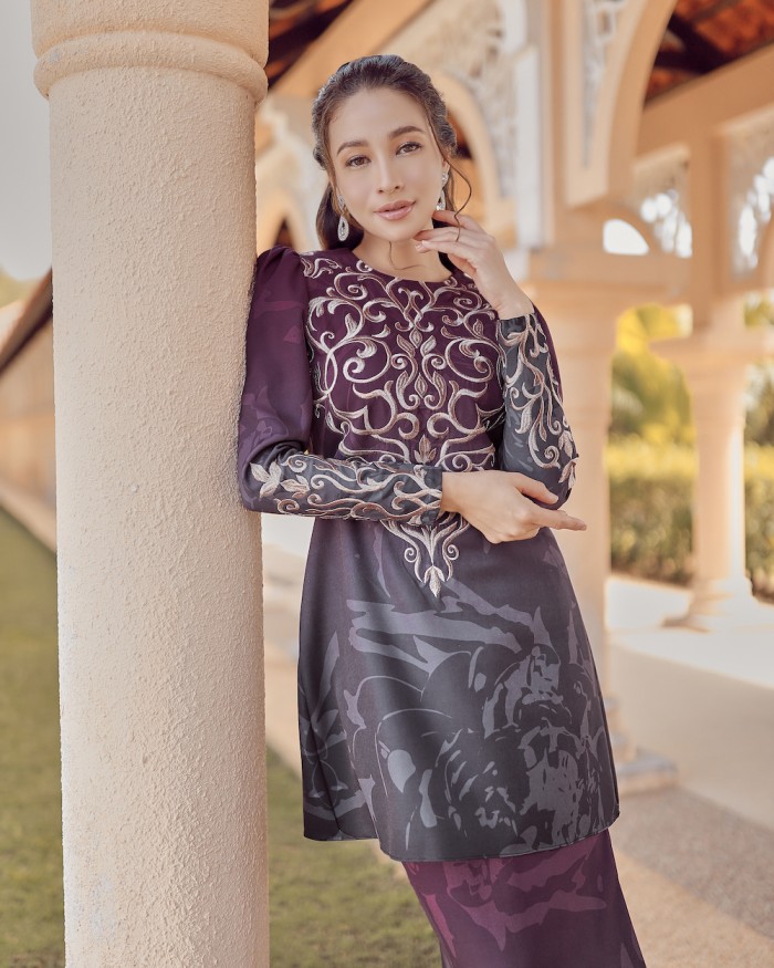 MAHSA KURUNG - BURGUNDY