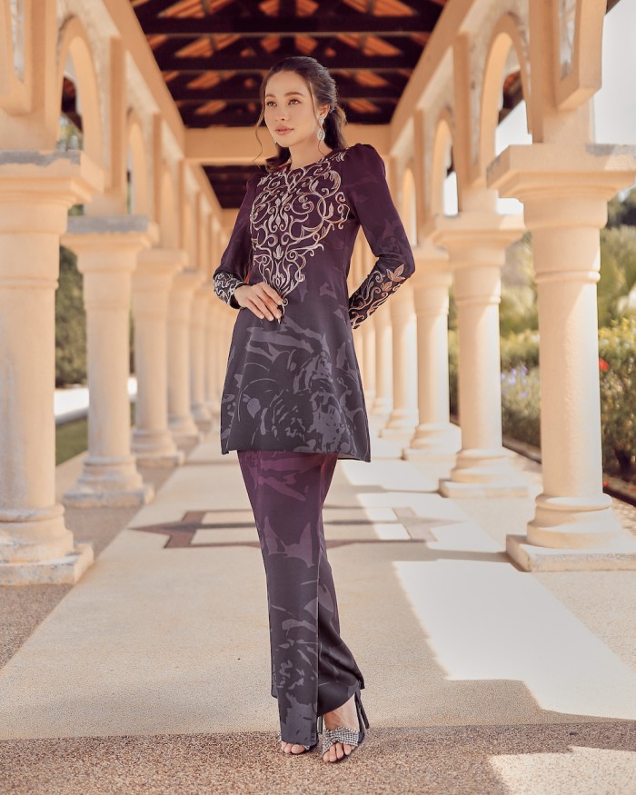 MAHSA KURUNG - BURGUNDY