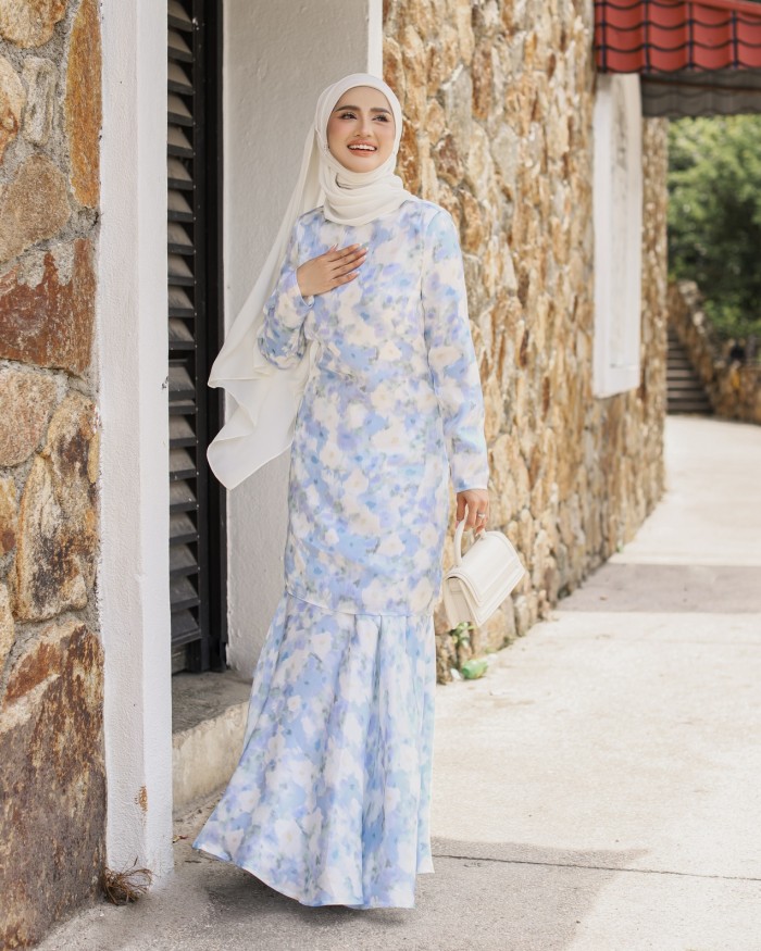 PEONY KURUNG - BABY BLUE