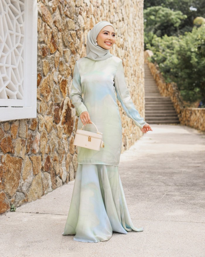 IVY KURUNG - MISTY GREEN