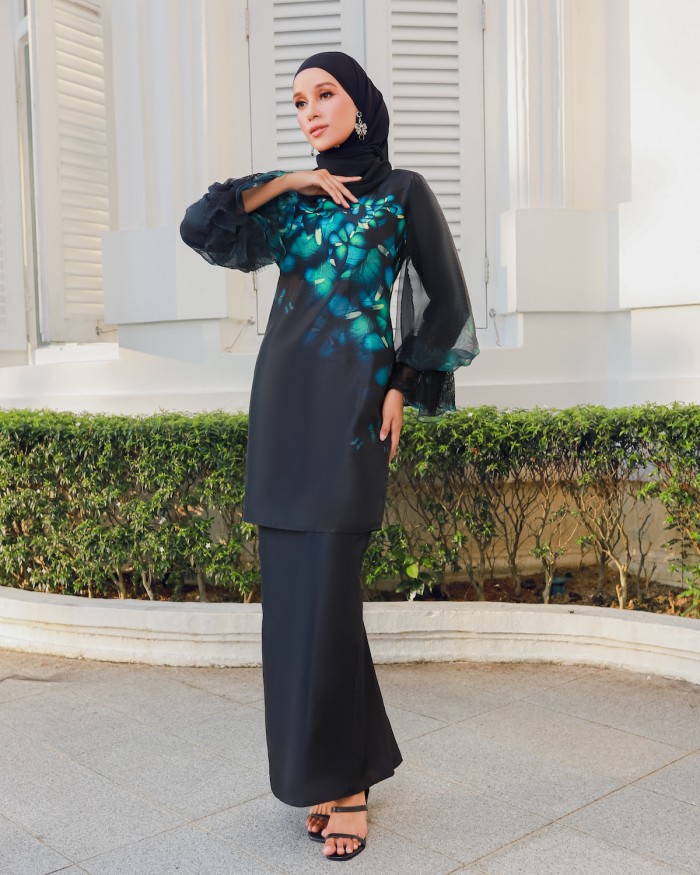 STELLA KURUNG - BLACK