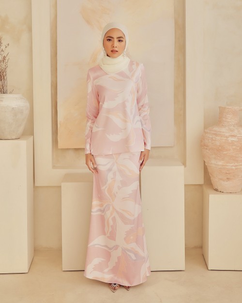 NORISHA KURUNG - ROMANCE PINK