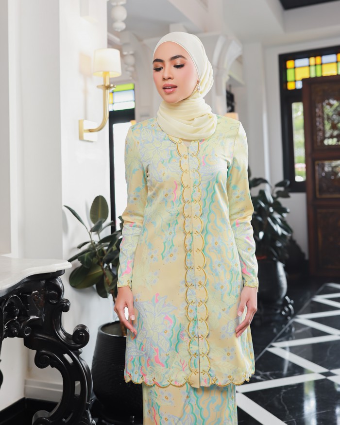 SOFIEYA KURUNG - HONEY GOLD