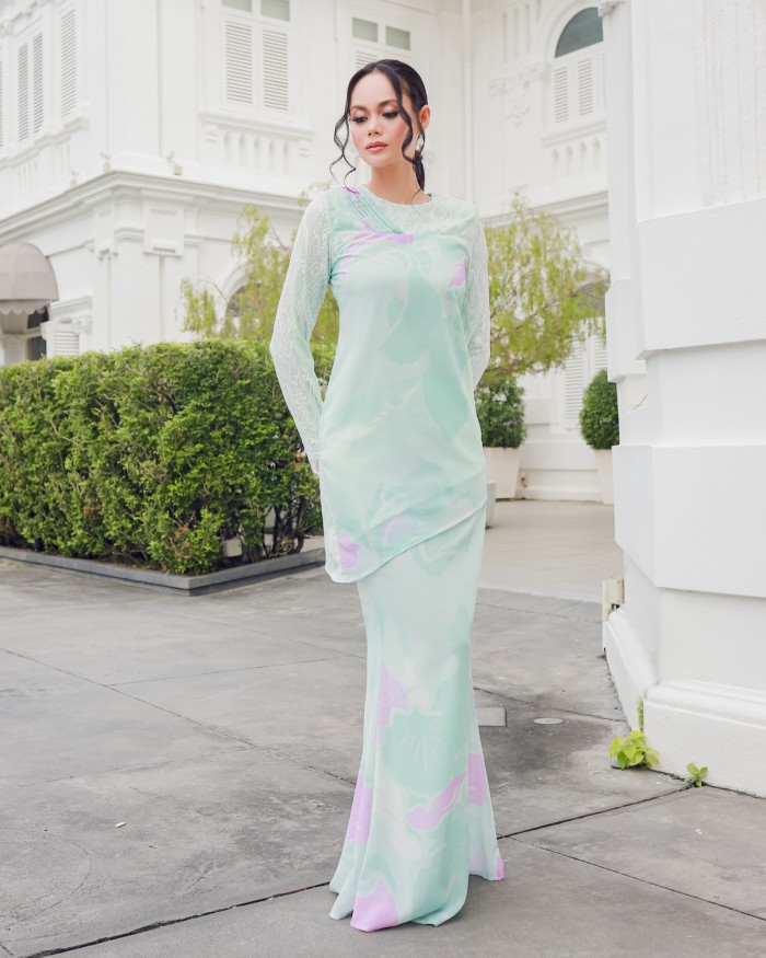 CAMELIA KURUNG - MIST GREEN