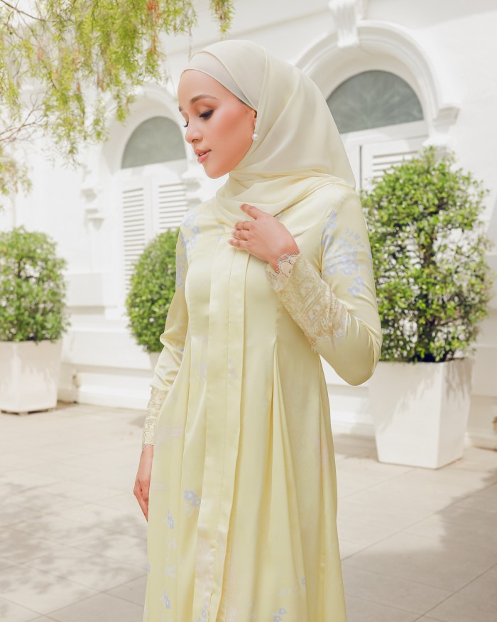 ZALISYA KEBARUNG- YELLOW