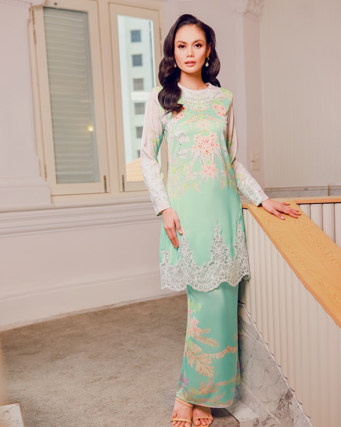 ATYLIA KURUNG - JADE GREEN