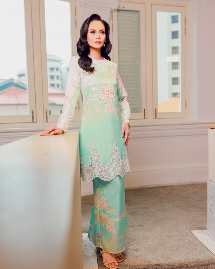 ATYLIA KURUNG - JADE GREEN