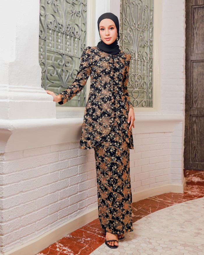 LASH KURUNG - BLACK