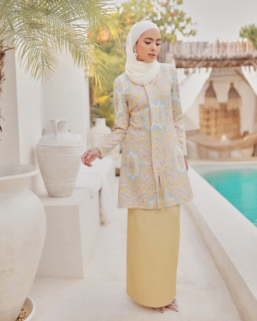 YADINA KEBAYA - MUSTARD YELLOW