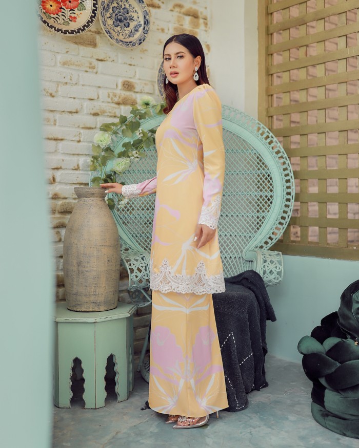CARRA LACE KURUNG - YELLOW