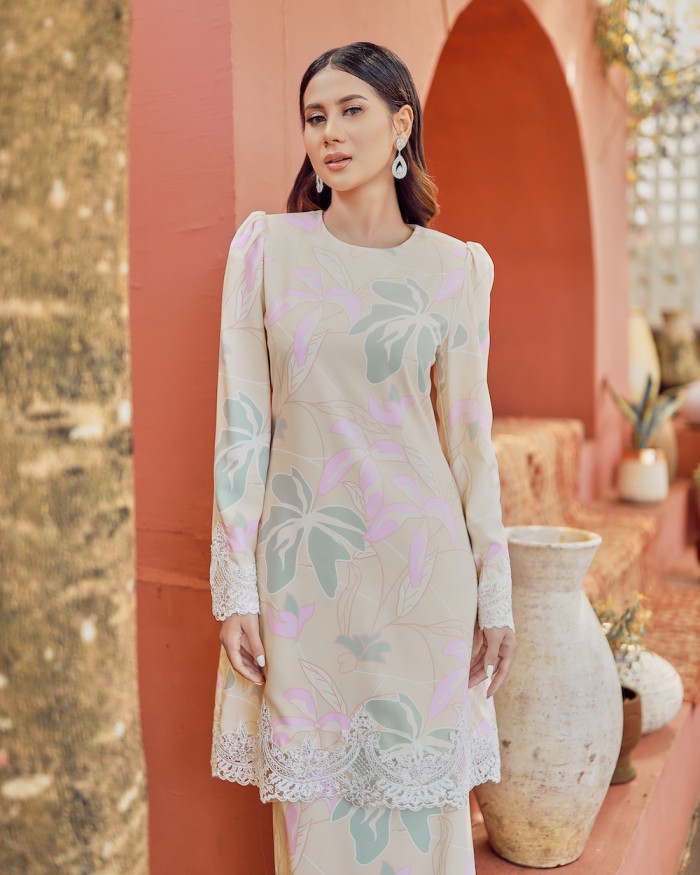 RAYSA LACE KURUNG - NUDE