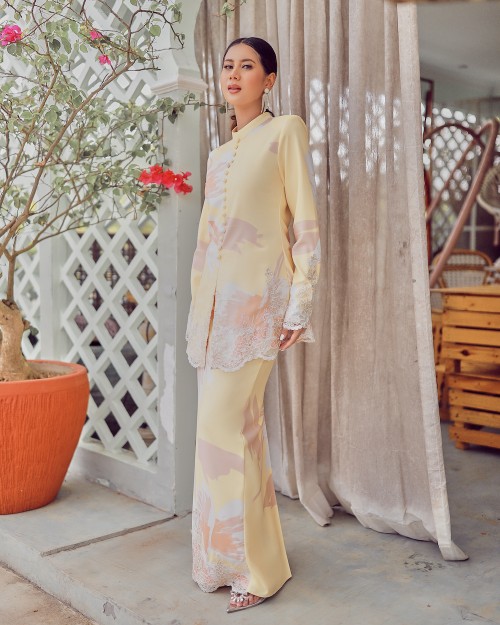 TISYA LACE KURUNG - YELLOW